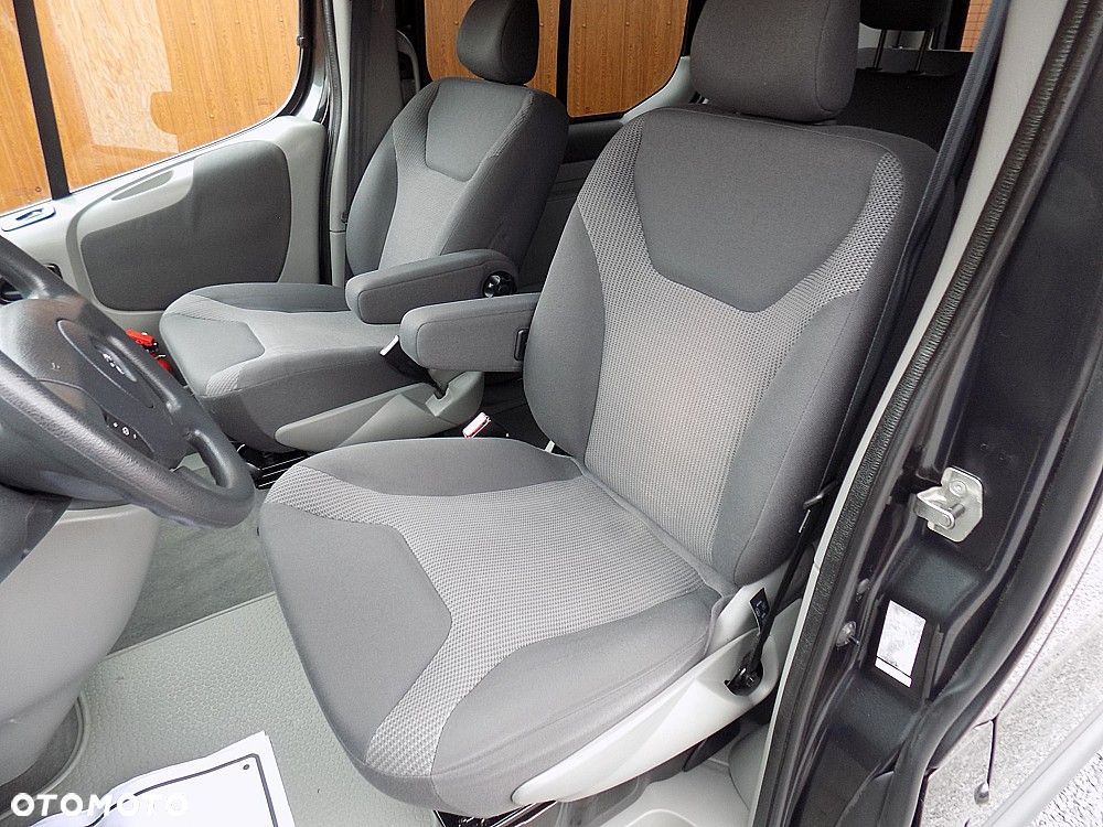 Opel Vivaro L1H1 Tour - 11