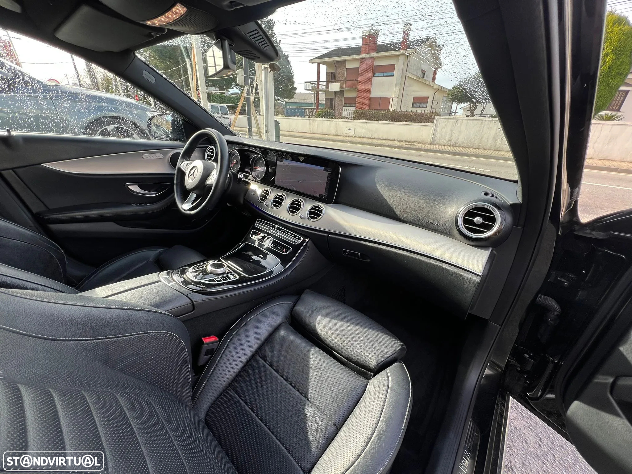 Mercedes-Benz E 220 d Avantgarde+ - 14