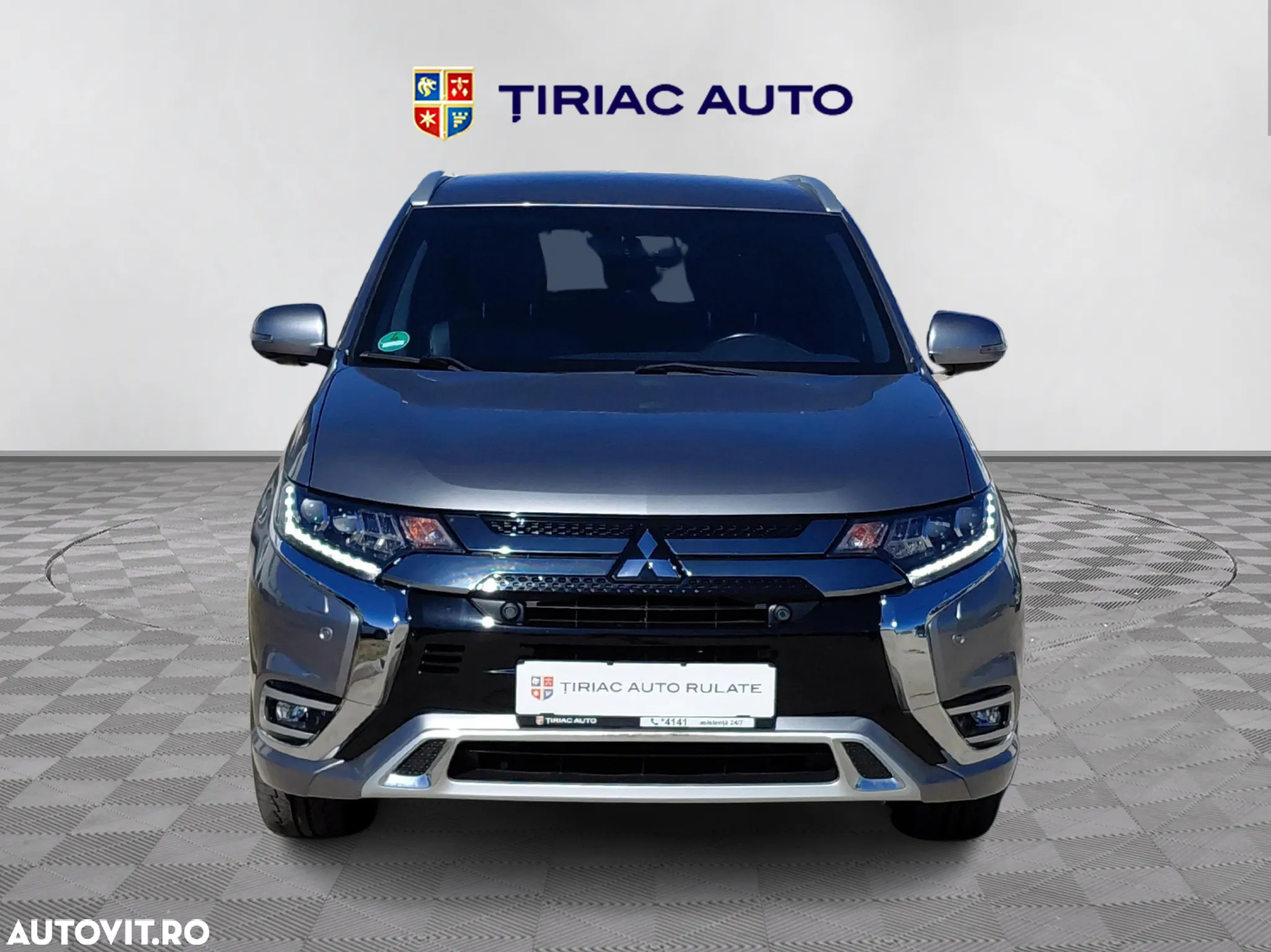 Mitsubishi Outlander 2.4 4WD Plug-In Hybrid Spirit - 9
