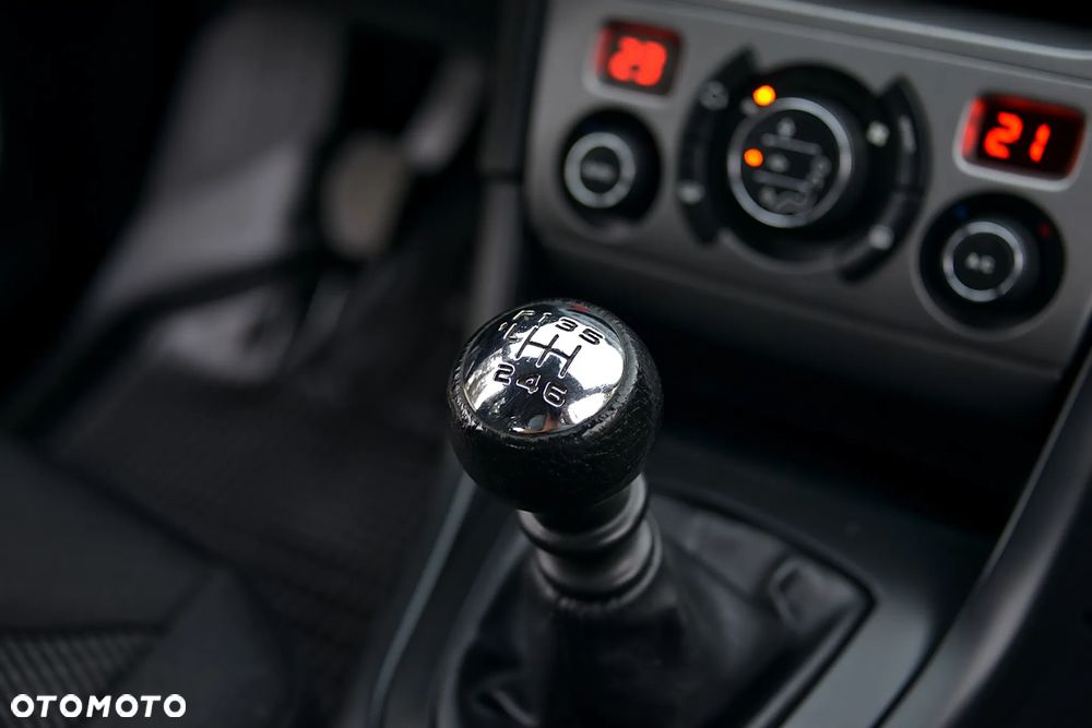 Peugeot 308 - 29