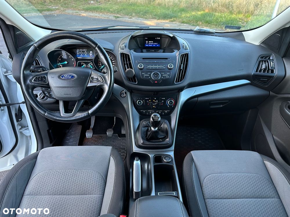Ford Kuga - 18