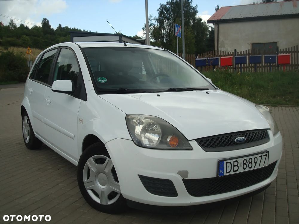 Ford Fiesta 1.25 Trend - 30