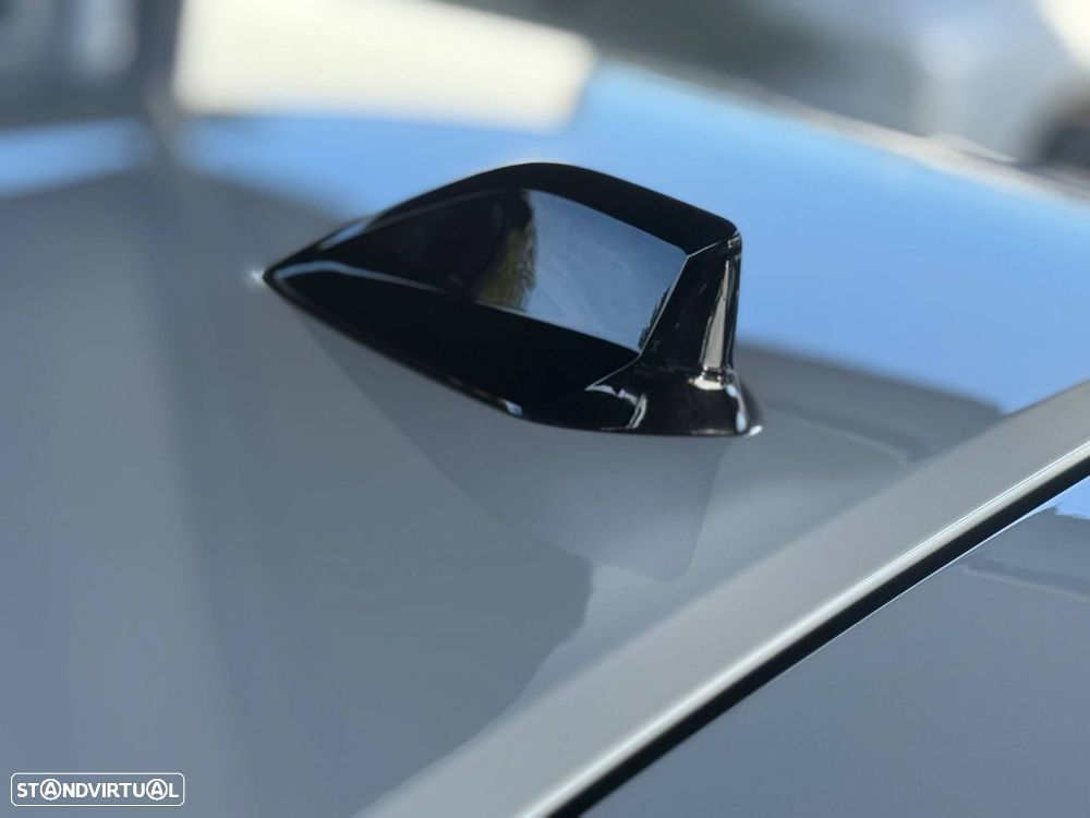 Peugeot e-208 50 kWh GT - 38