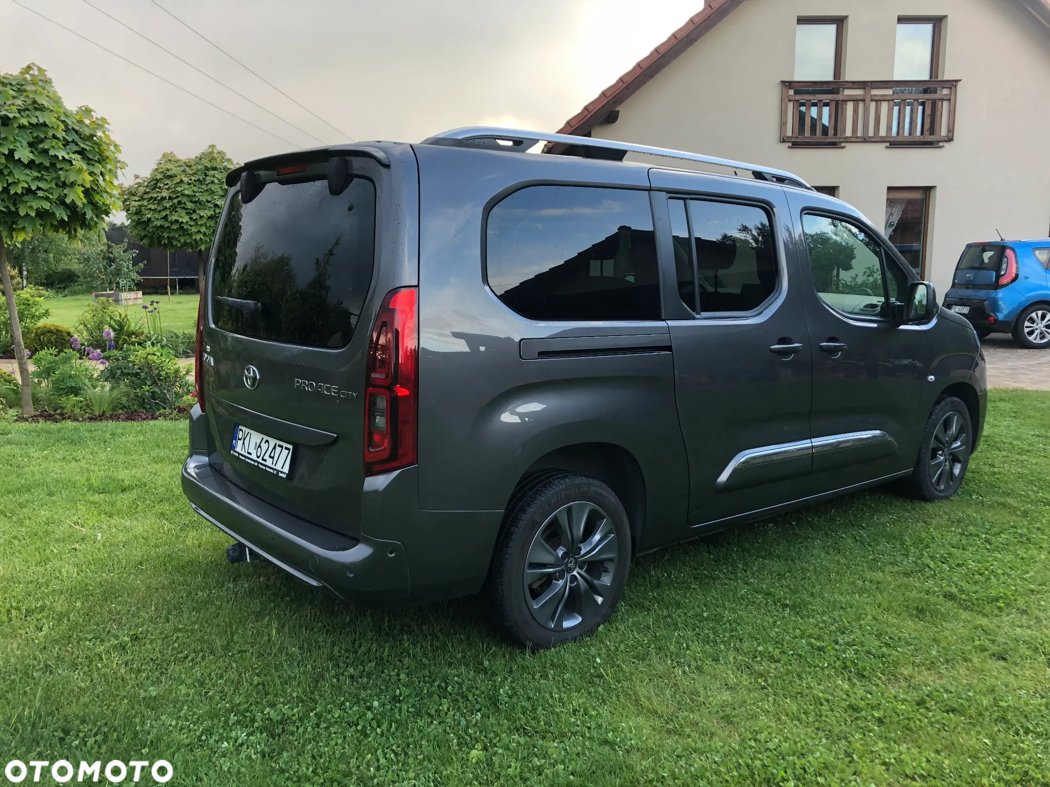Toyota Proace City Verso Long 1.5 D-4D Family - 3