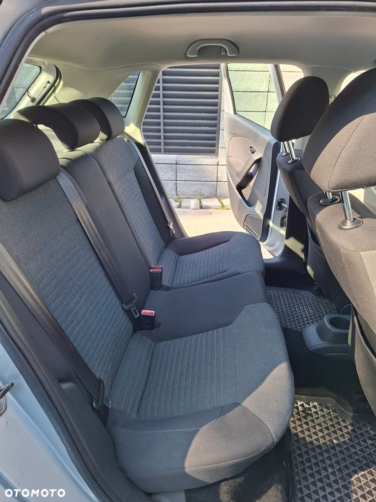 Volkswagen Polo 1.4 16V Comfortline Optimum - 15