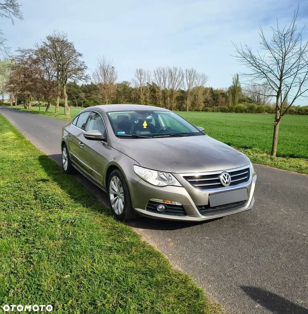 Volkswagen CC - 1