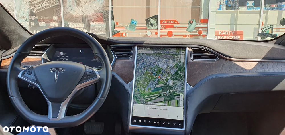 Tesla Model S Long Range Plus - 15