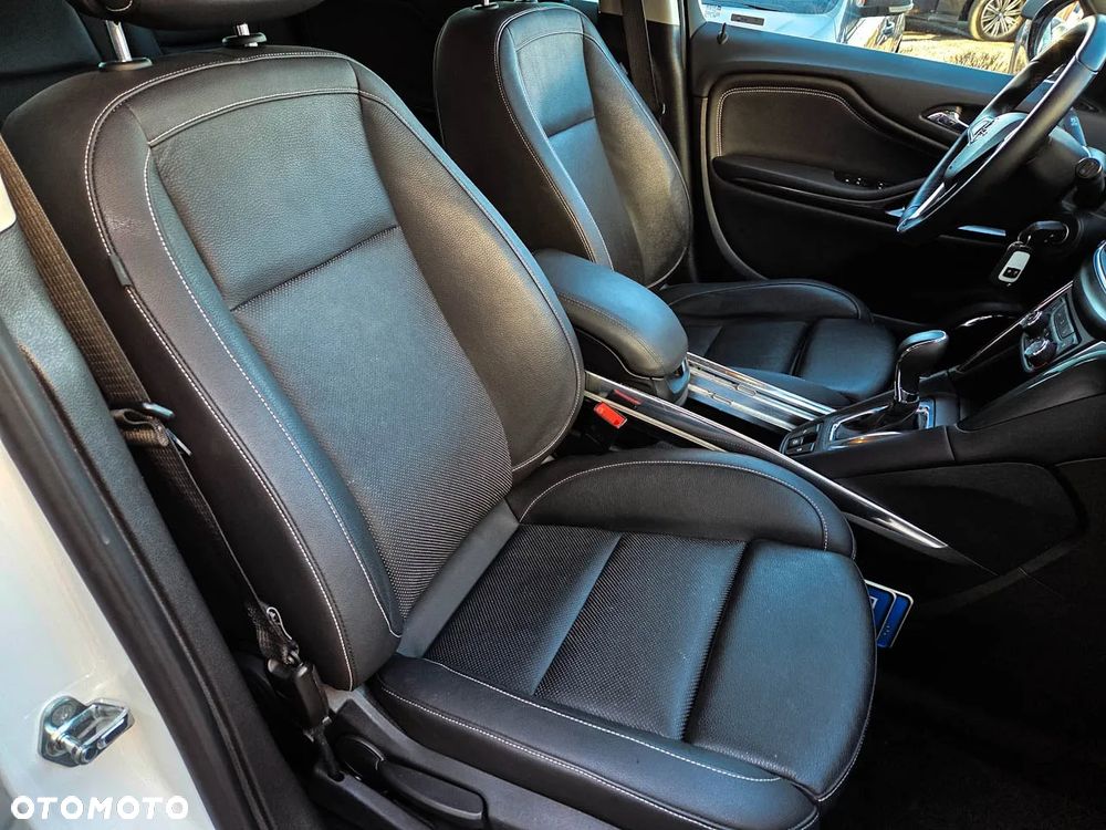 Opel Zafira Tourer 2.0 CDTI Automatik Business Innovation - 12