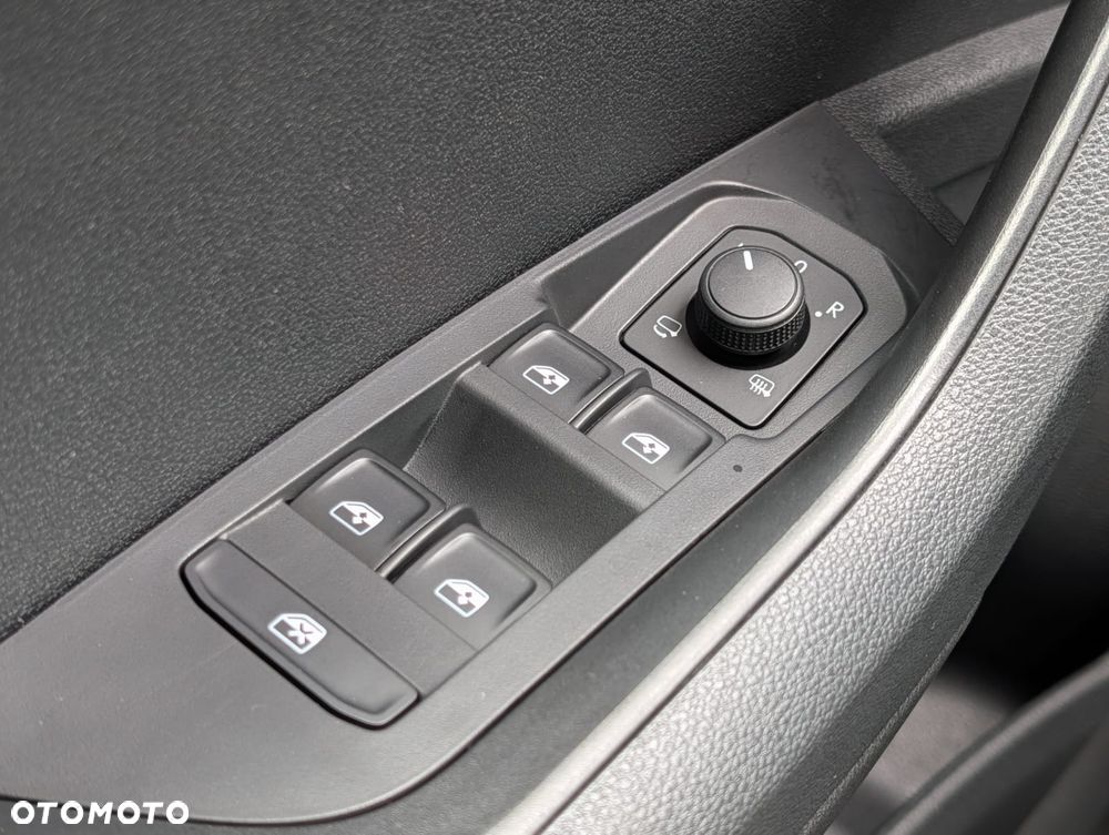 Skoda Karoq 1.5 TSI ACT Sportline DSG - 20