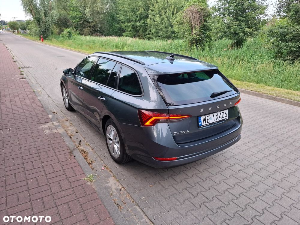 Skoda Octavia 2.0 TDI Ambition - 2