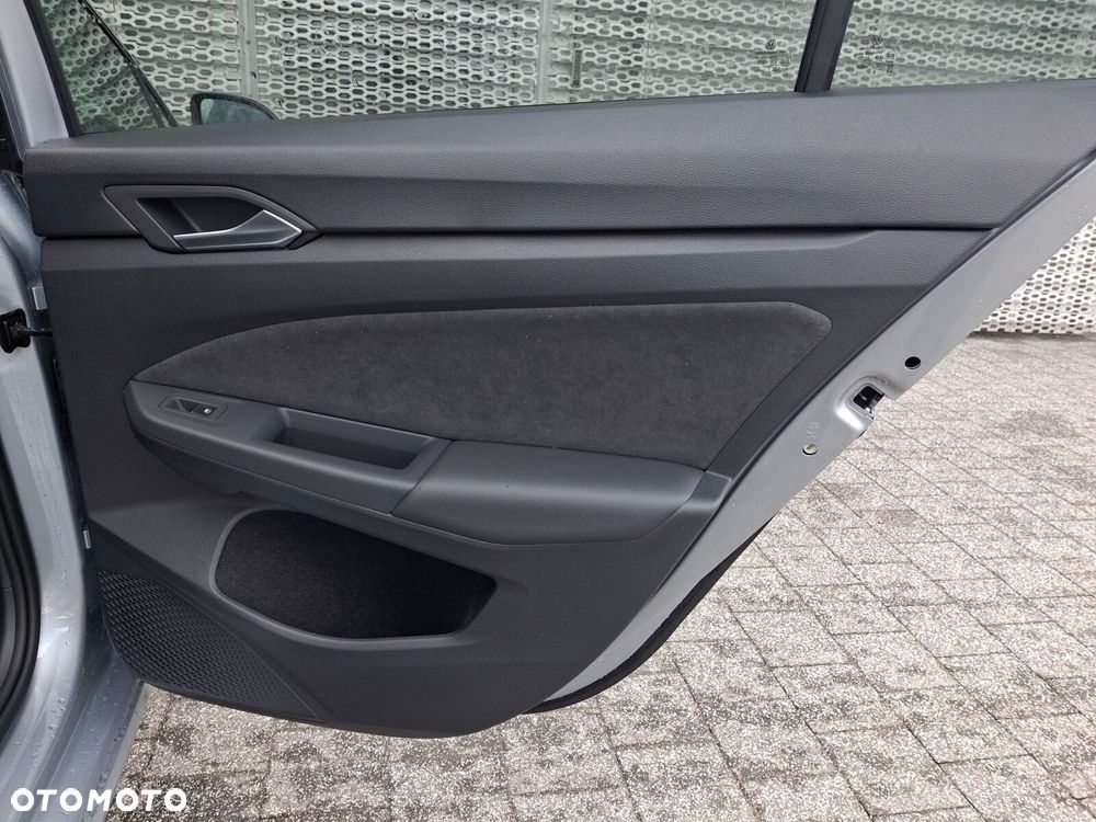 Volkswagen Golf Variant 1.5 TSI Life Plus - 18