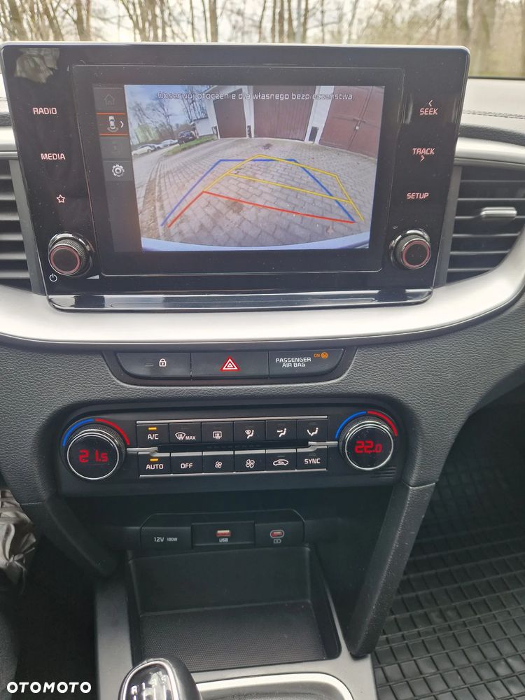 Kia Ceed 1.5 T-GDI M - 24