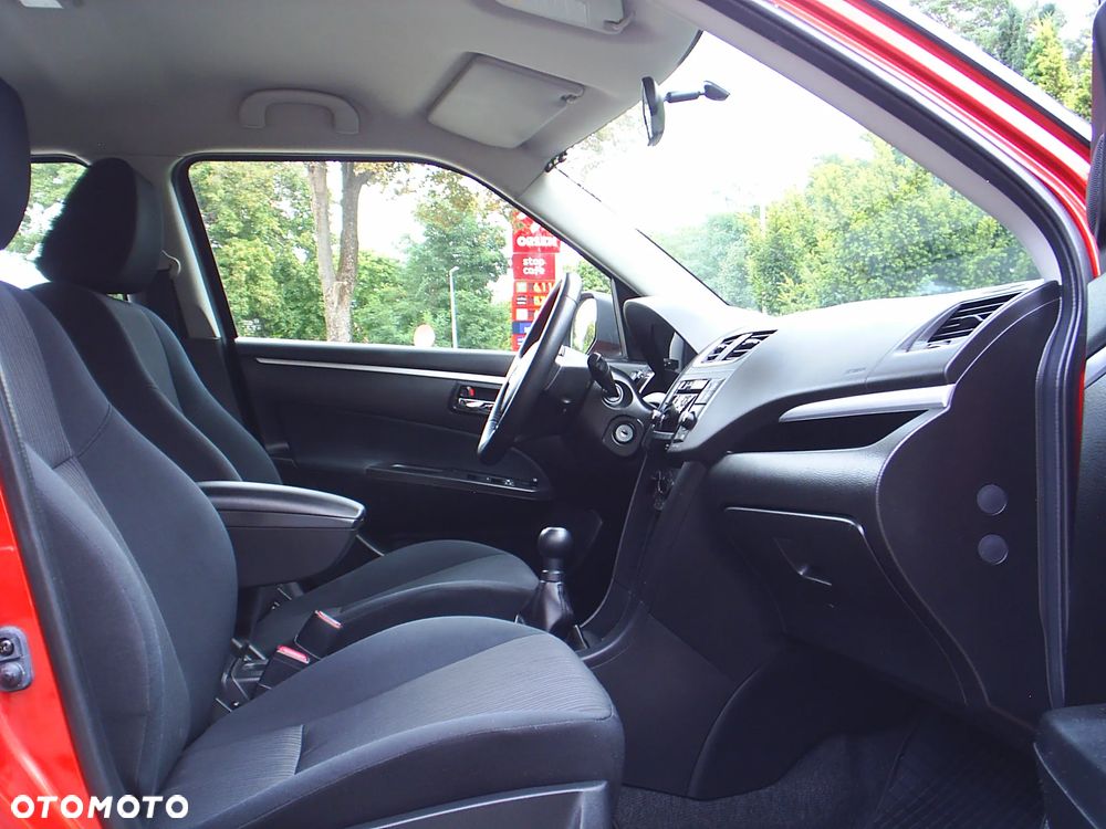 Suzuki Swift 1.2 4x4 Club - 11