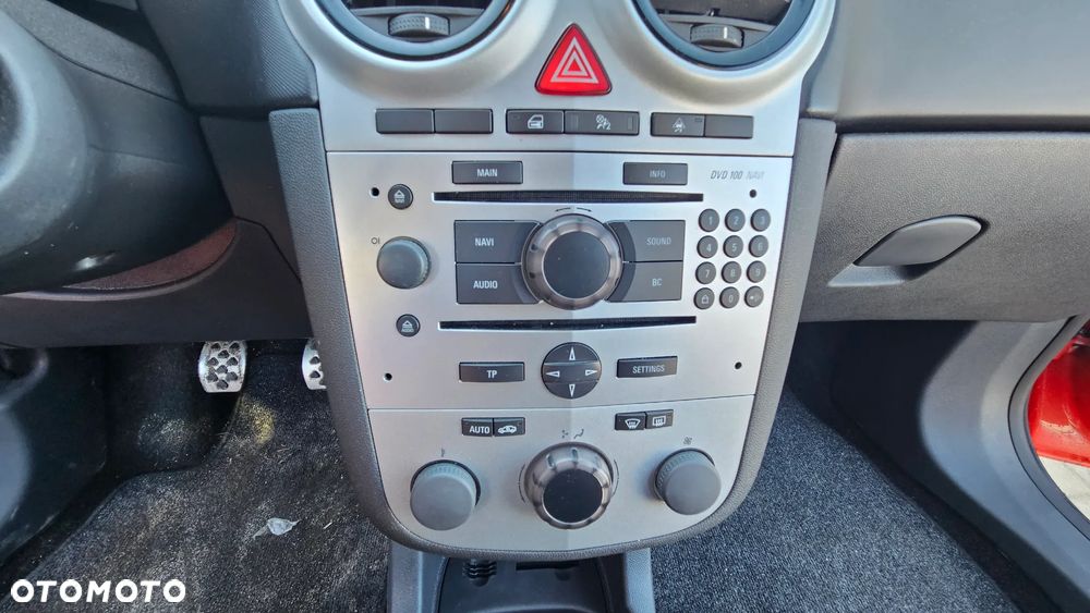 Opel Corsa 1.6 Turbo GSi - 26