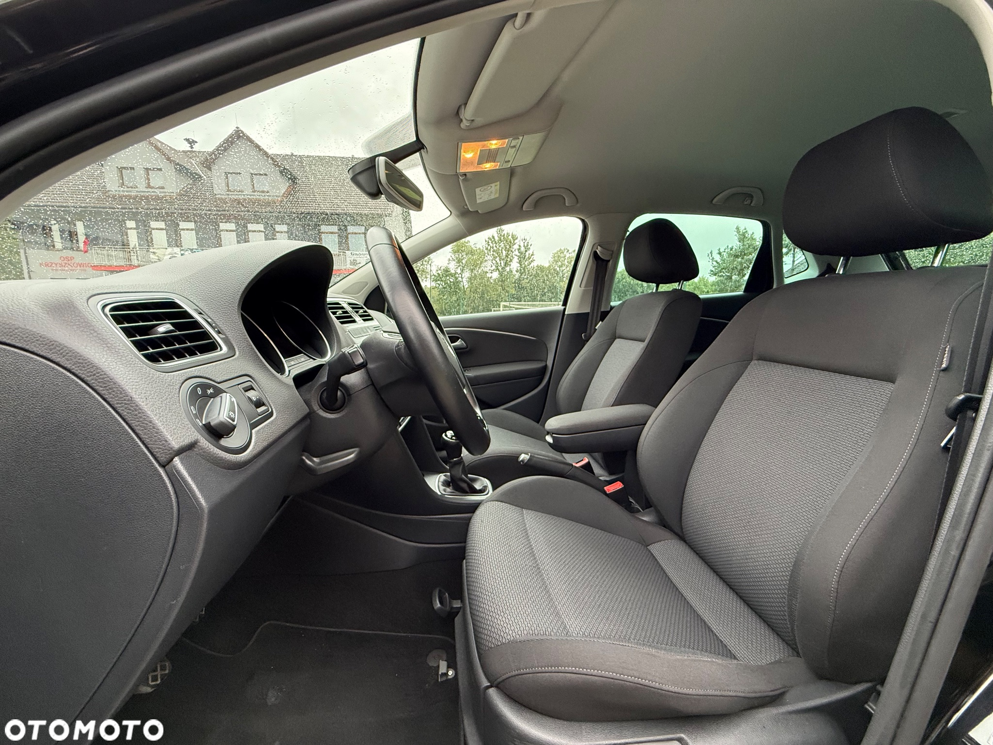 Volkswagen Polo 1.2 TSI Blue Motion Technology Highline - 16