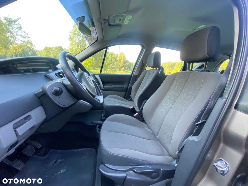 Renault Scenic - 5
