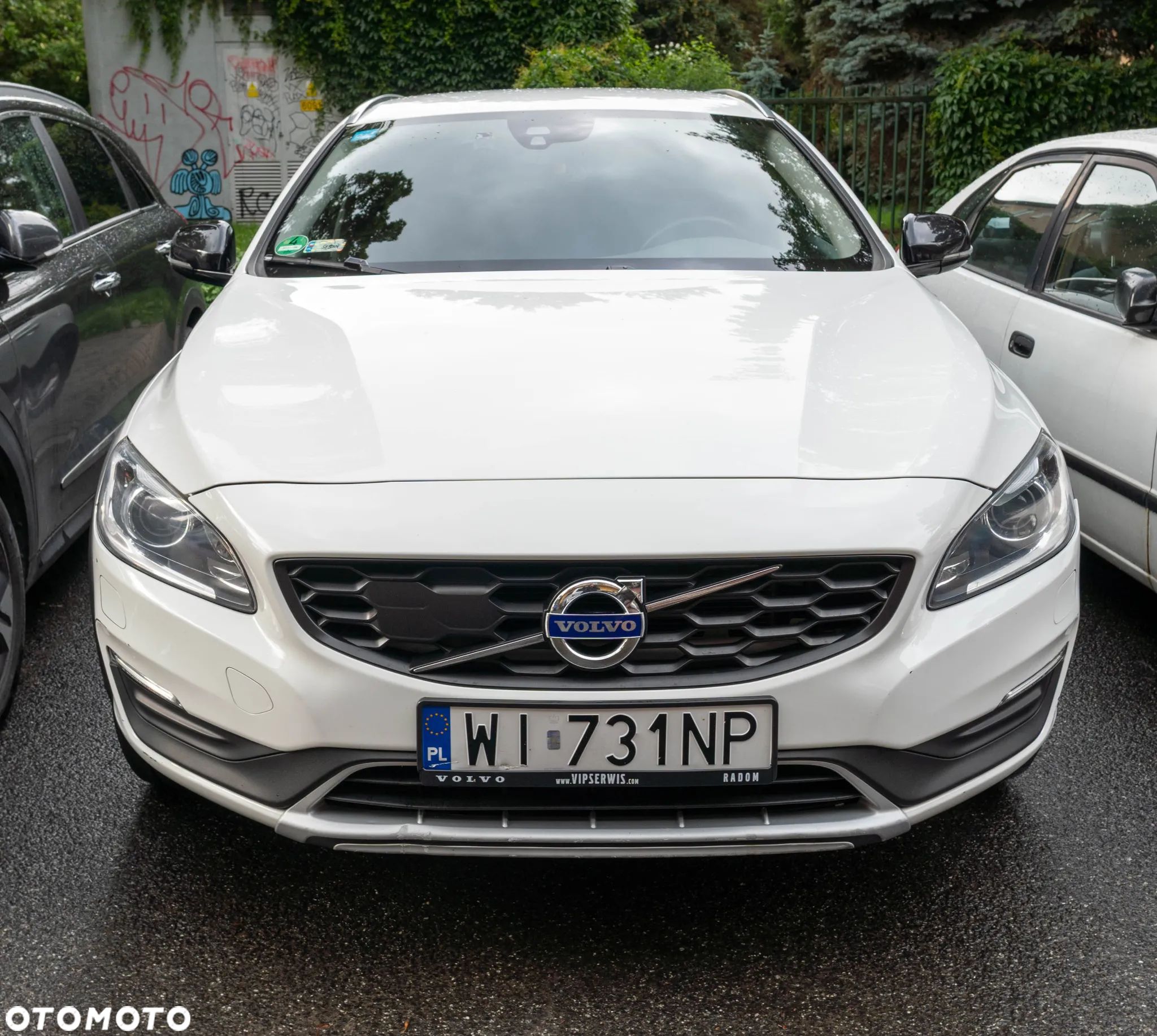 Volvo V60 Cross Country T5 AWD Momentum - 1