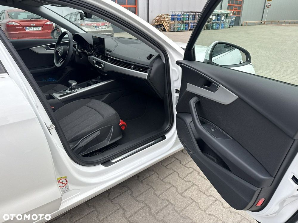Audi A4 Avant - 19