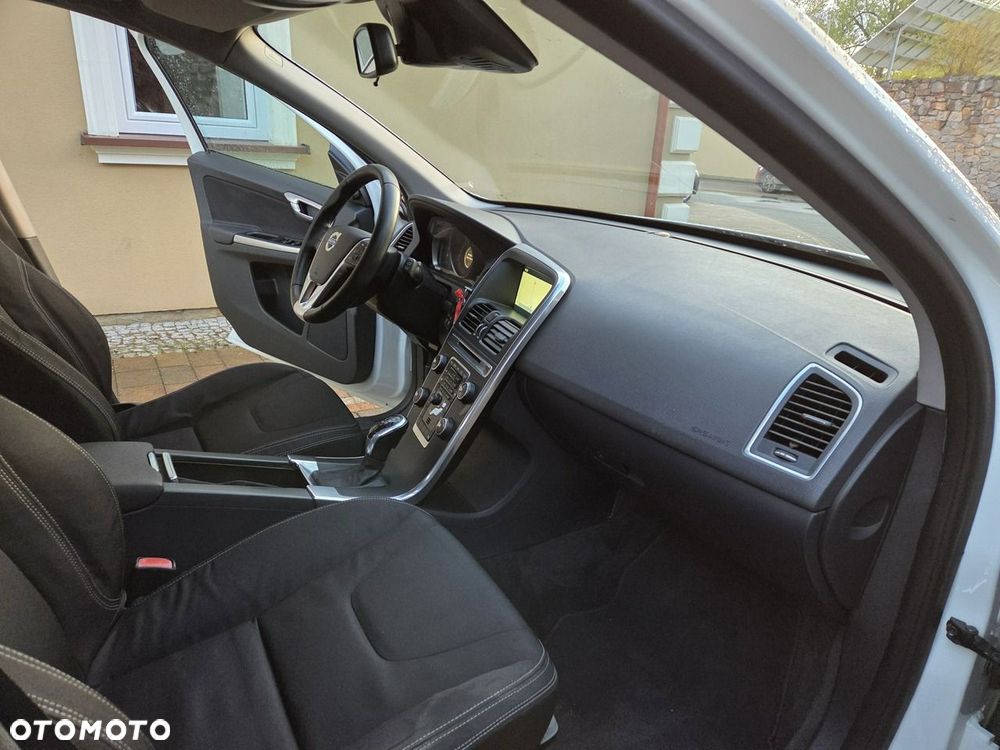Volvo XC 60 - 14