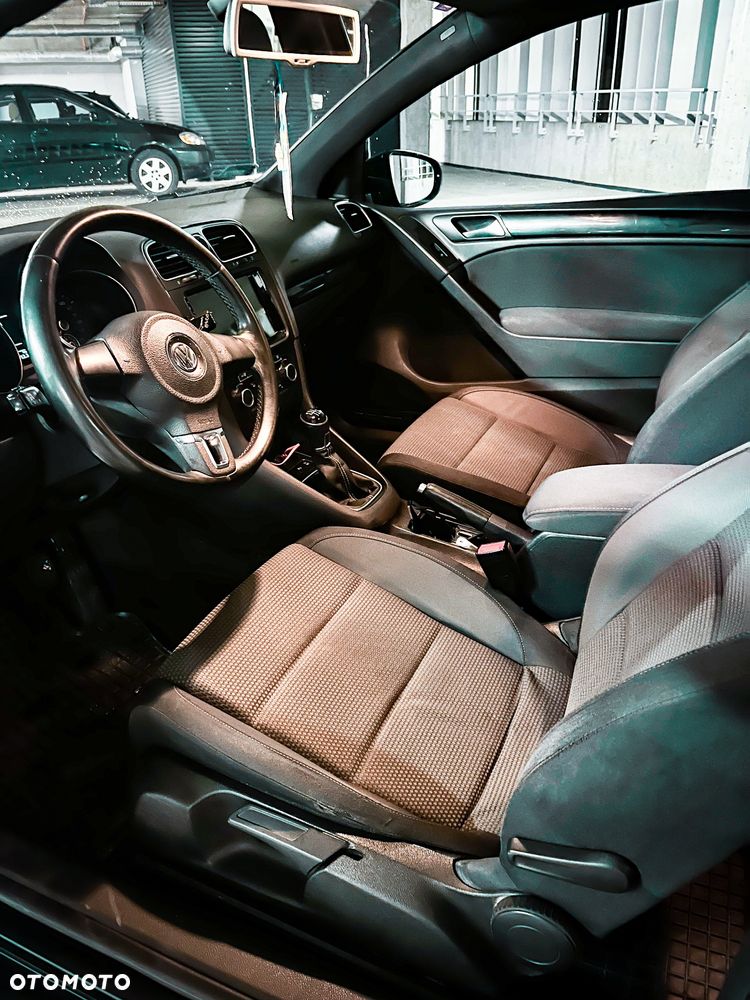 Volkswagen Golf 2.0 TDI Comfortline - 7