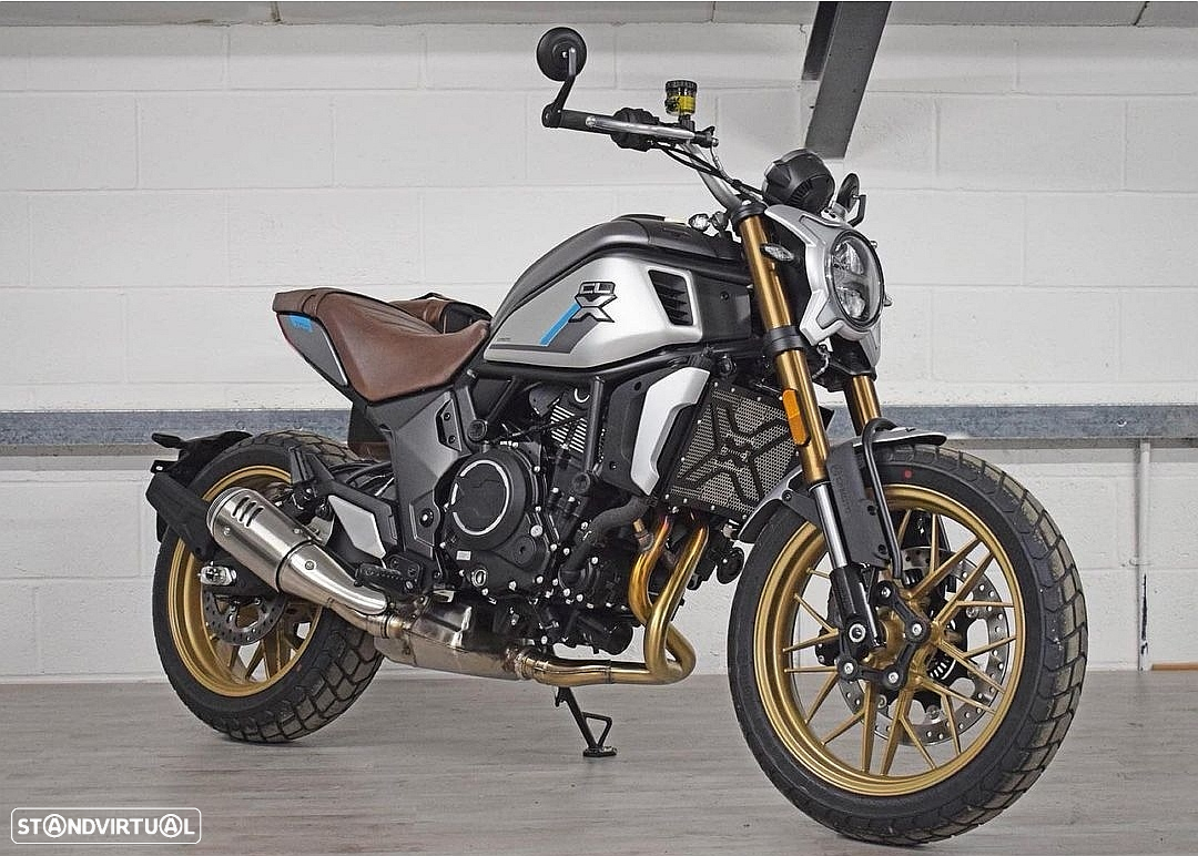 CF Moto 700CL-X Heritage Possib. A2 - 3