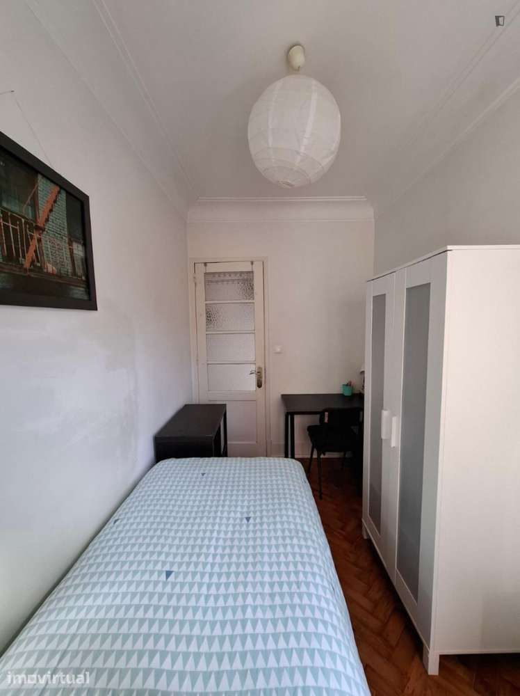 Quarto - localizado em Campolide Lisbon - Grande imagem: 3/21