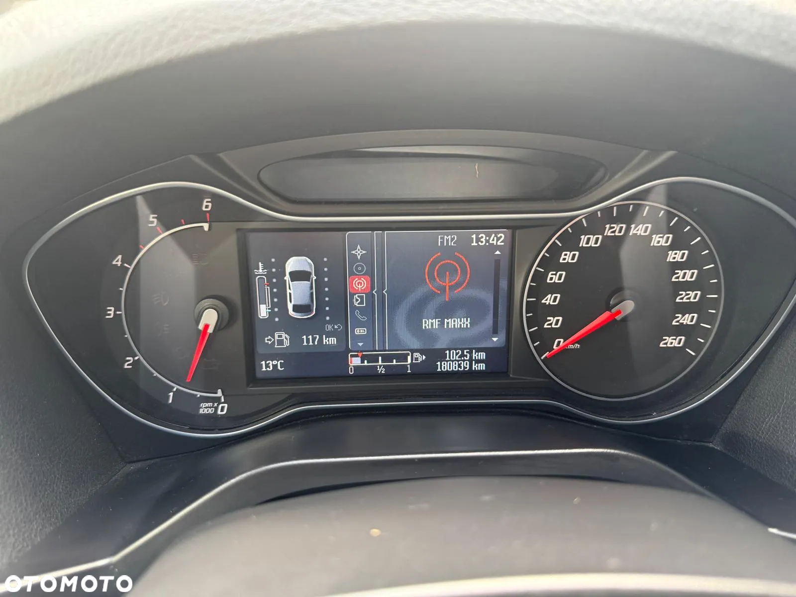 Ford S-Max 2.0 TDCi DPF Titanium - 29