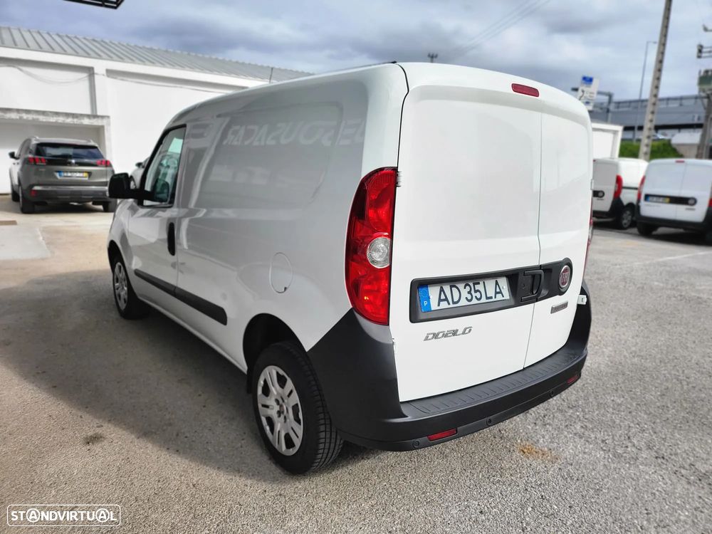 Fiat Doblo 1.3Multijet 95cv 3Lugares - 4