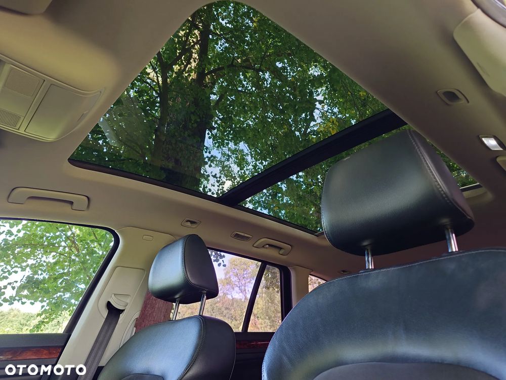 Skoda Superb 2.0 TDI Elegance DSG - 12