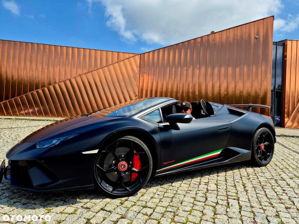 Lamborghini Huracan Performante - 2