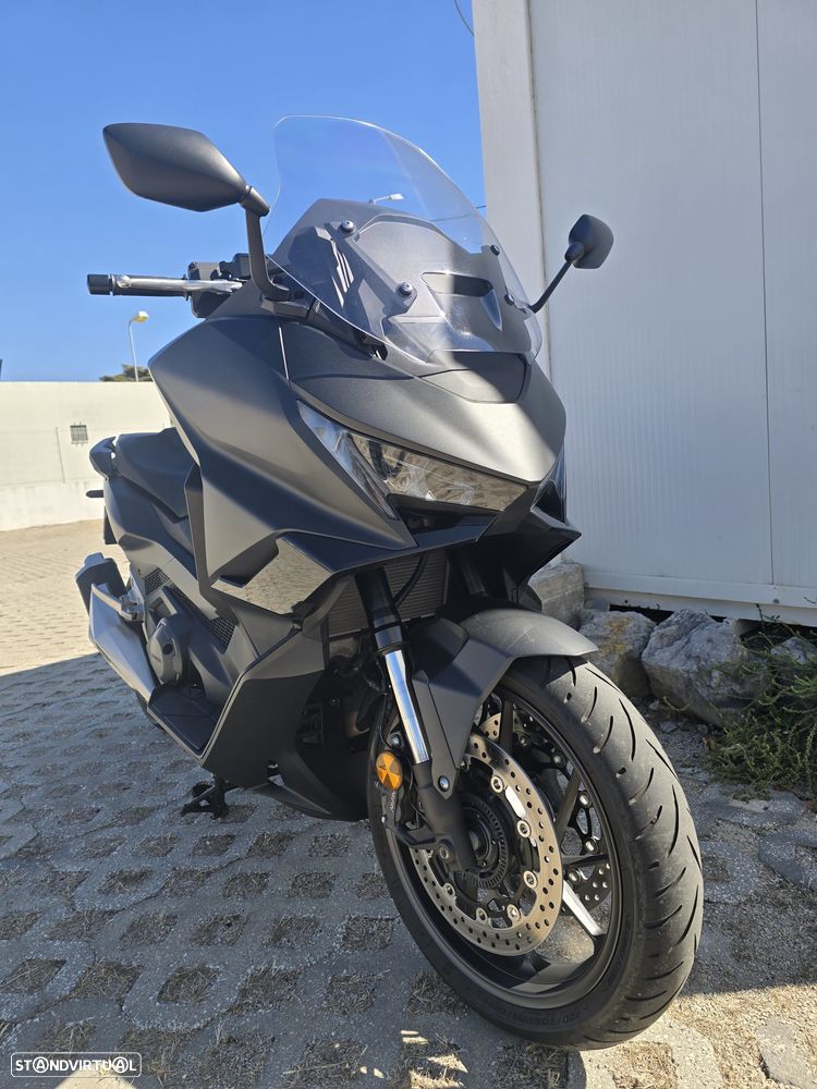 Honda Forza DCT 750