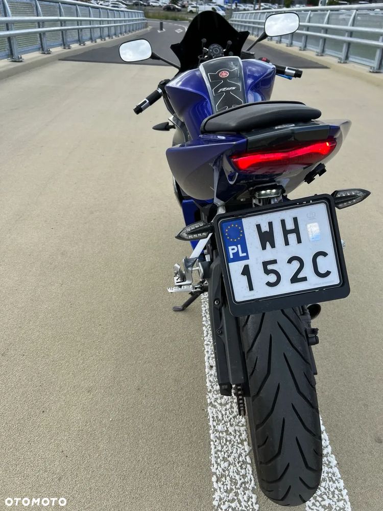 Yamaha YZF - 9