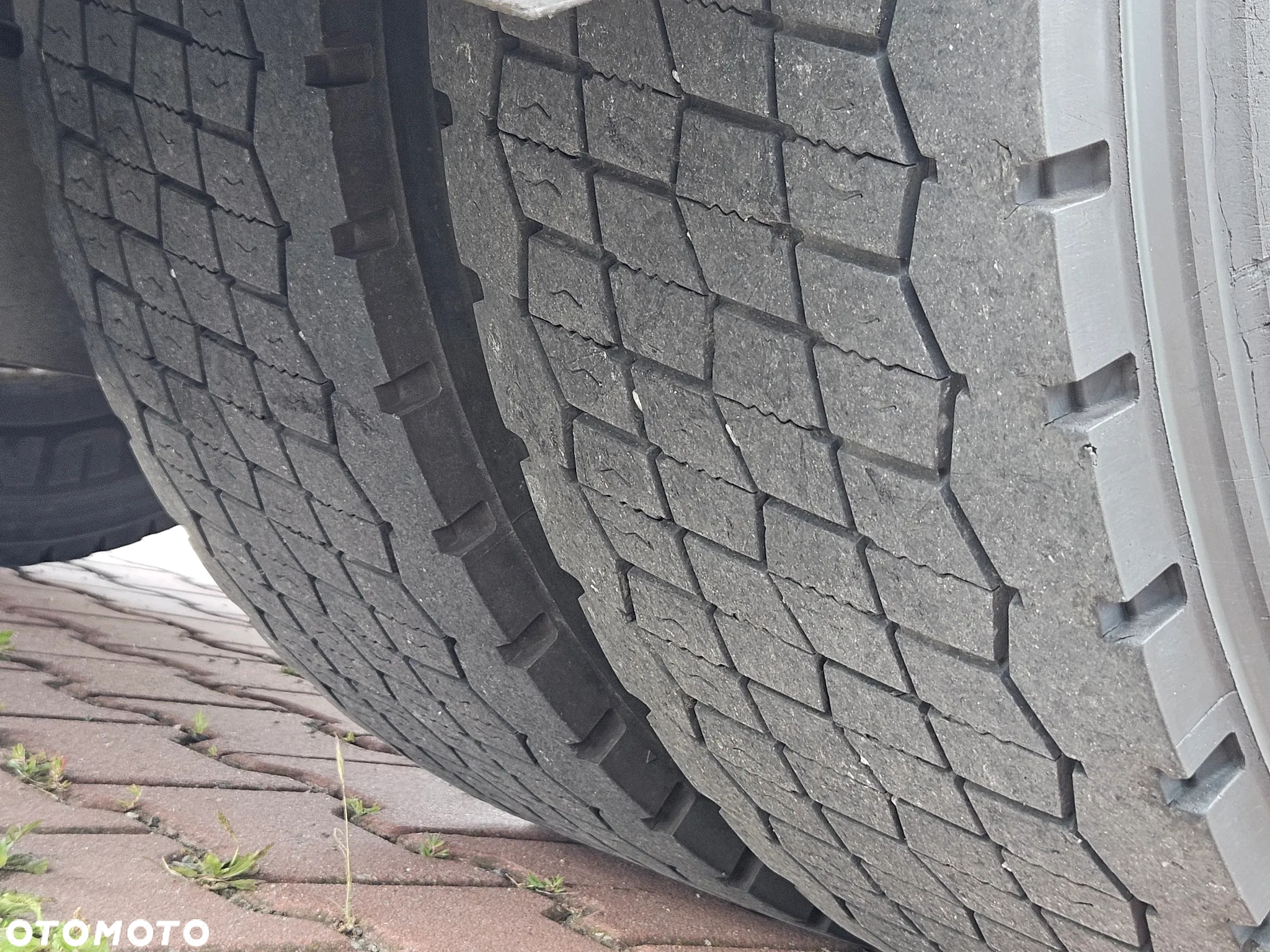 Mercedes-Benz ACTROS 1833 / BURTO-FIRANKA / WINDA / 18 PALET / 8600 ŁADOWNOŚĆ / AUTOMAT / DUŻY SILNIK / 10.2019  ROK / SYPIALKA / LEDY / KAMERY / VIRTUAL COCPIT/ JAK NOWY - 19