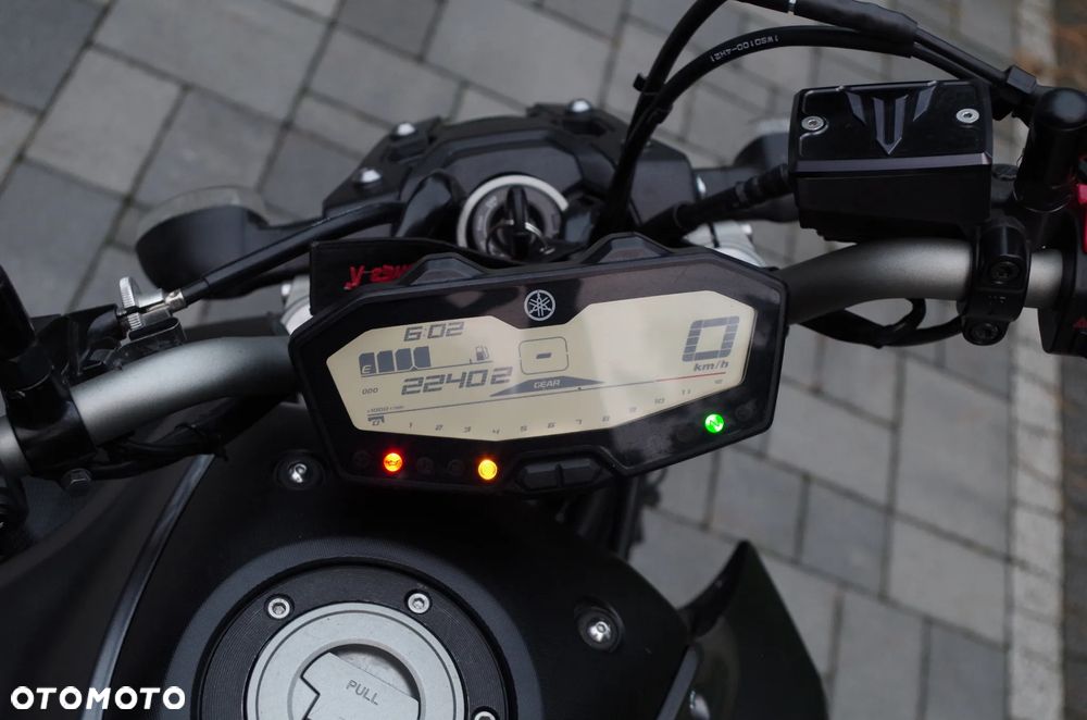 Yamaha MT - 7