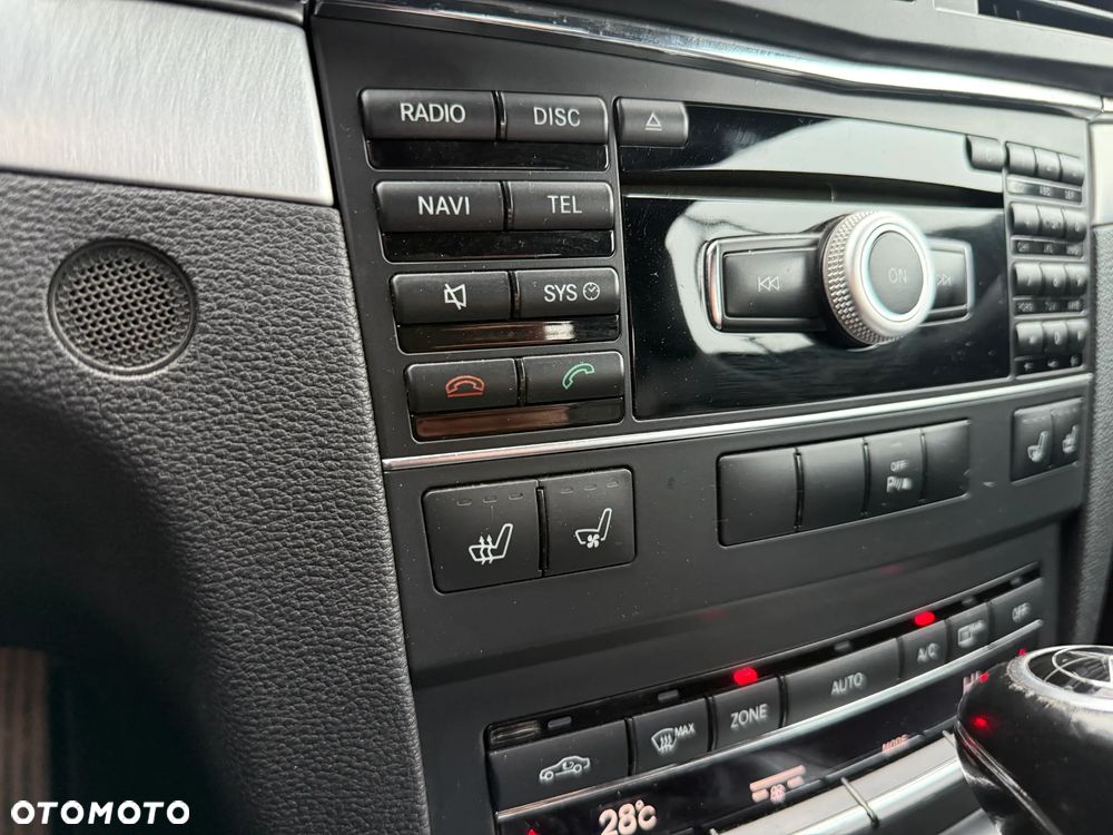 Mercedes-Benz Klasa E - 20