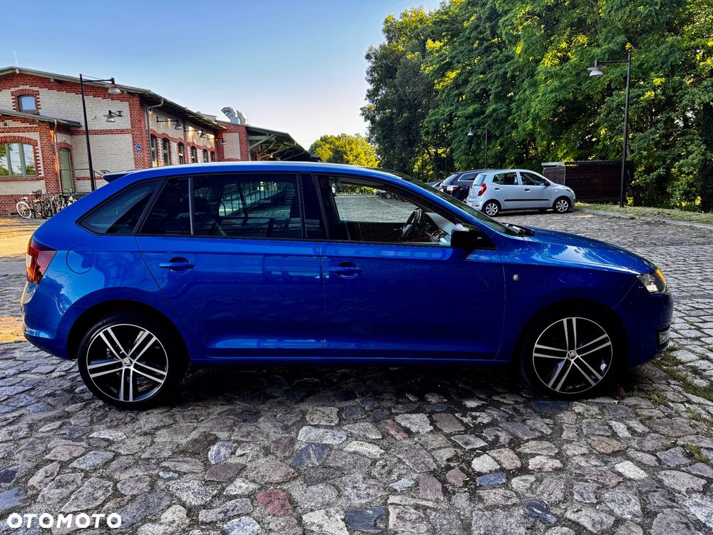 Skoda RAPID 1.6 TDI DSG Style+ - 10
