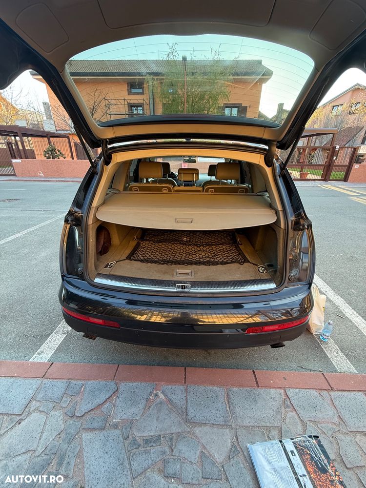 Audi Q7 3.0 TDI Quattro Tip - 10
