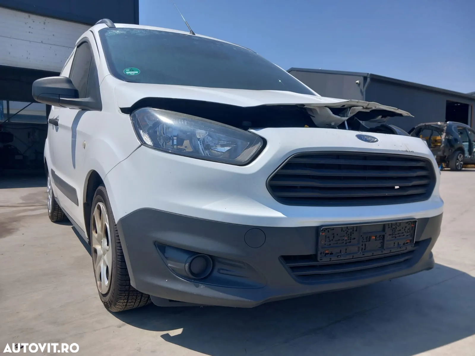 Dezmembrari / Dezmembrez Ford Transit Courier - 2