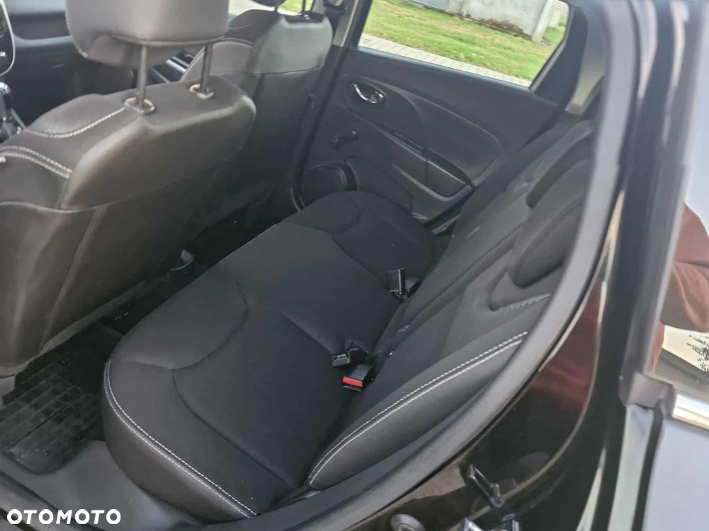 Renault Clio - 6