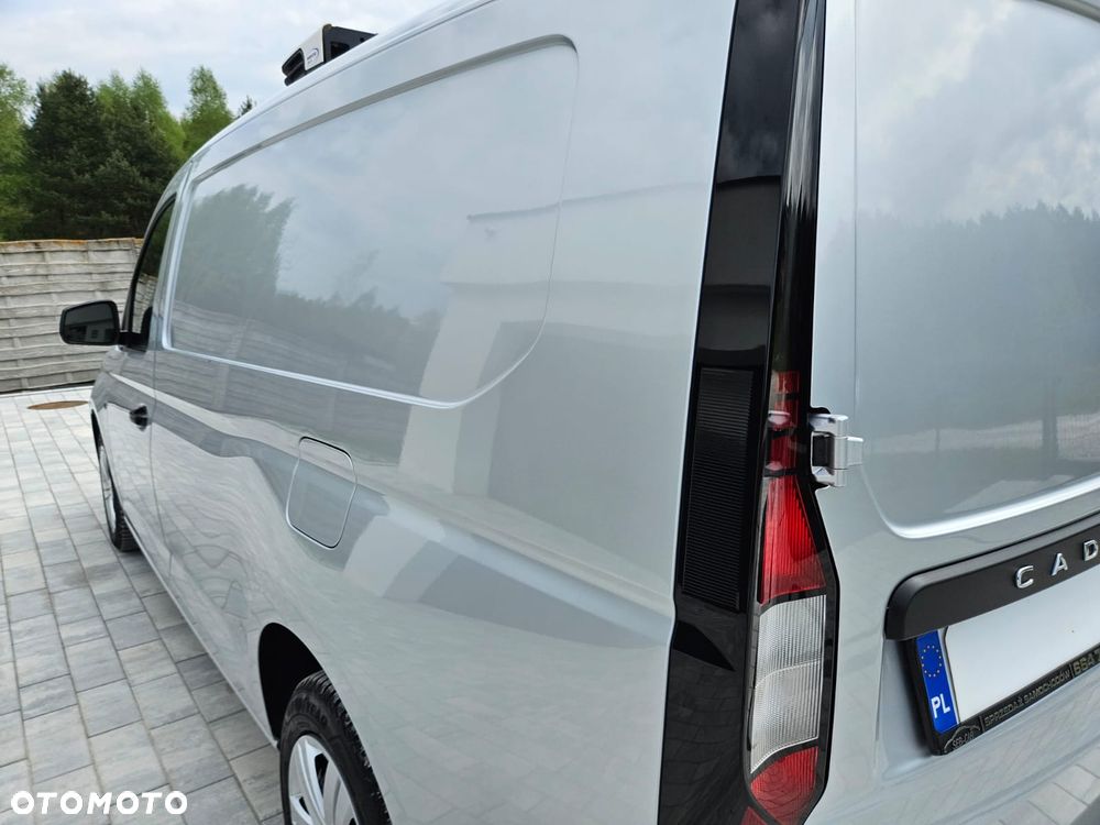 Volkswagen CADDY CARDO 2.0 - 9
