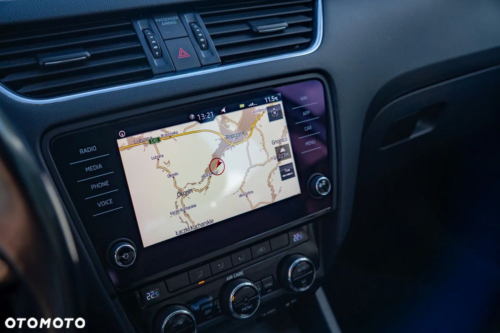 Skoda Octavia 2.0 TDI 4x4 DSG Style - 16