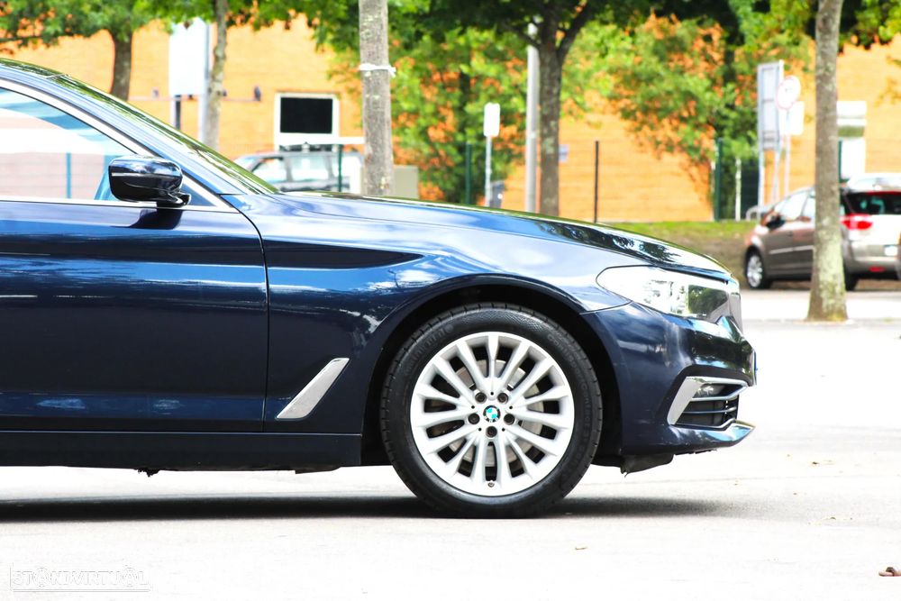 BMW 520 d Line Luxury Auto - 8