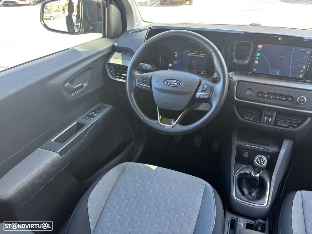 Ford Tourneo Courier 1.0 EcoBoost Titanium - 34