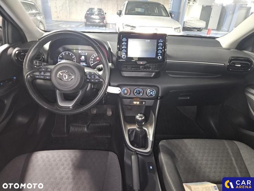 Toyota Yaris 1.5 Comfort - 25