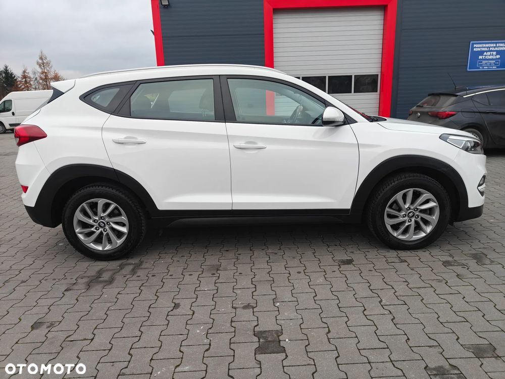 Hyundai Tucson blue 1.7 CRDi 2WD DCT Premium - 15