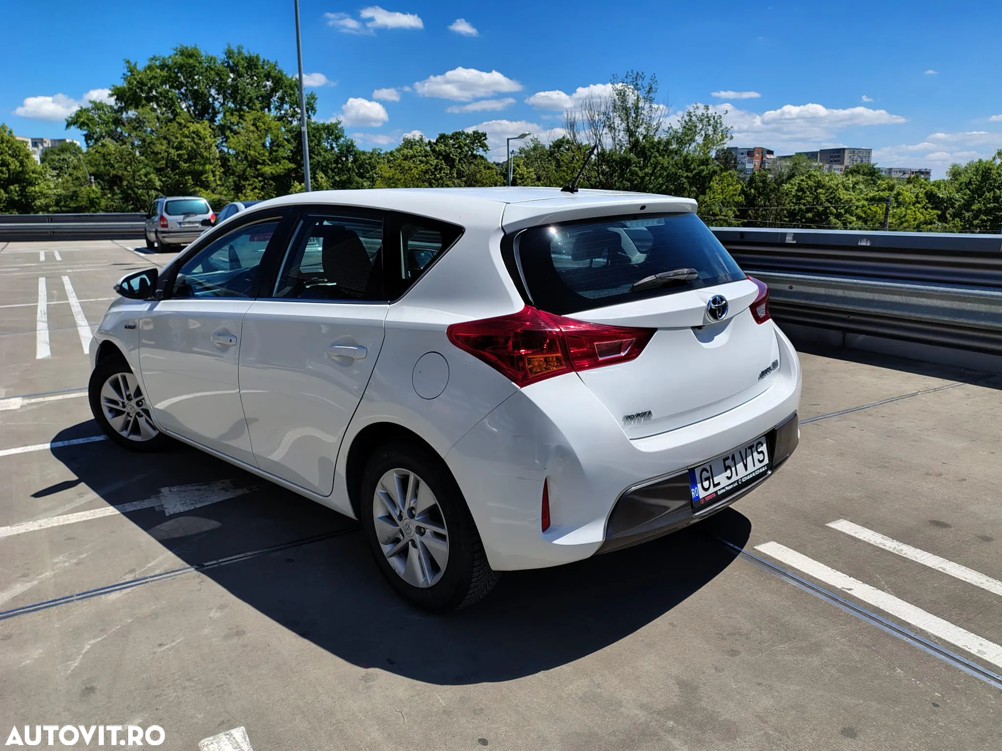 Toyota Auris 1.8 L VVT-i TS Hybrid Luna - 4
