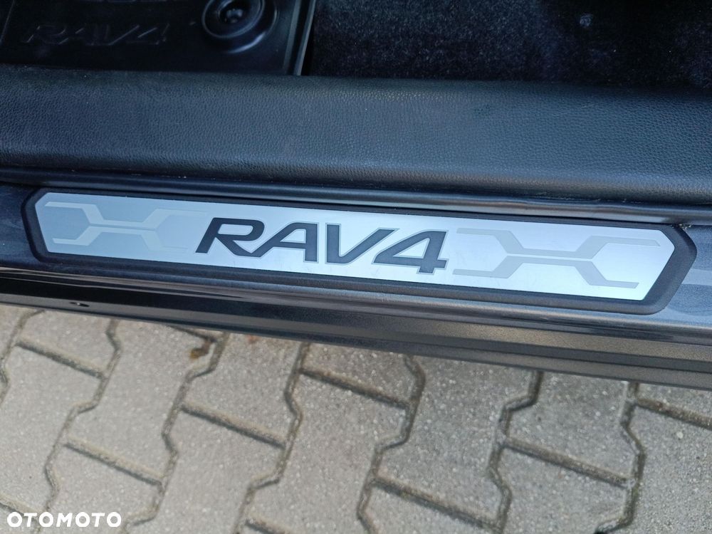 Toyota RAV4 2.0 Comfort 4x2 MS - 25