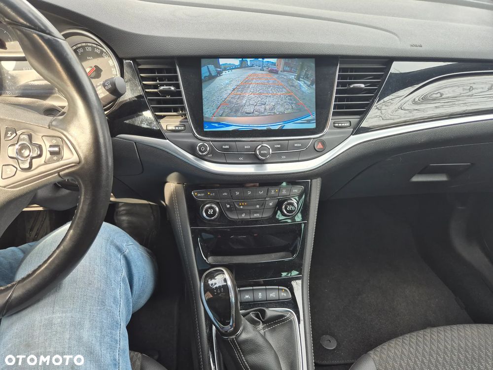 Opel Astra 1.6 D (CDTI) Start/Stop Innovation - 18