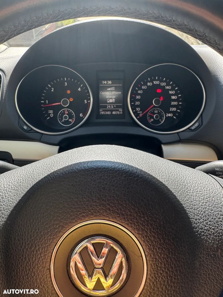 Volkswagen Golf 1.6 TDI DPF BlueMotion Technology Comfortline - 9