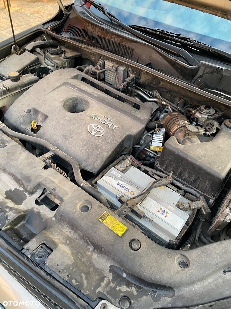 Toyota RAV4 2.2 D-CAT X Platinium - 12